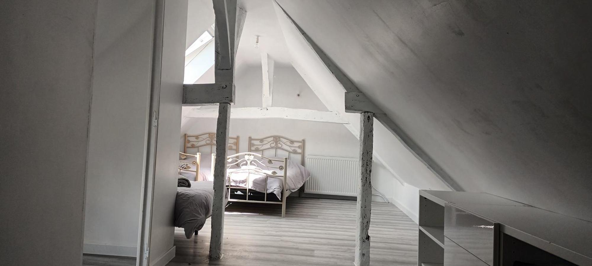 Maison De Campagne Seiches-sur-le-Loir エクステリア 写真